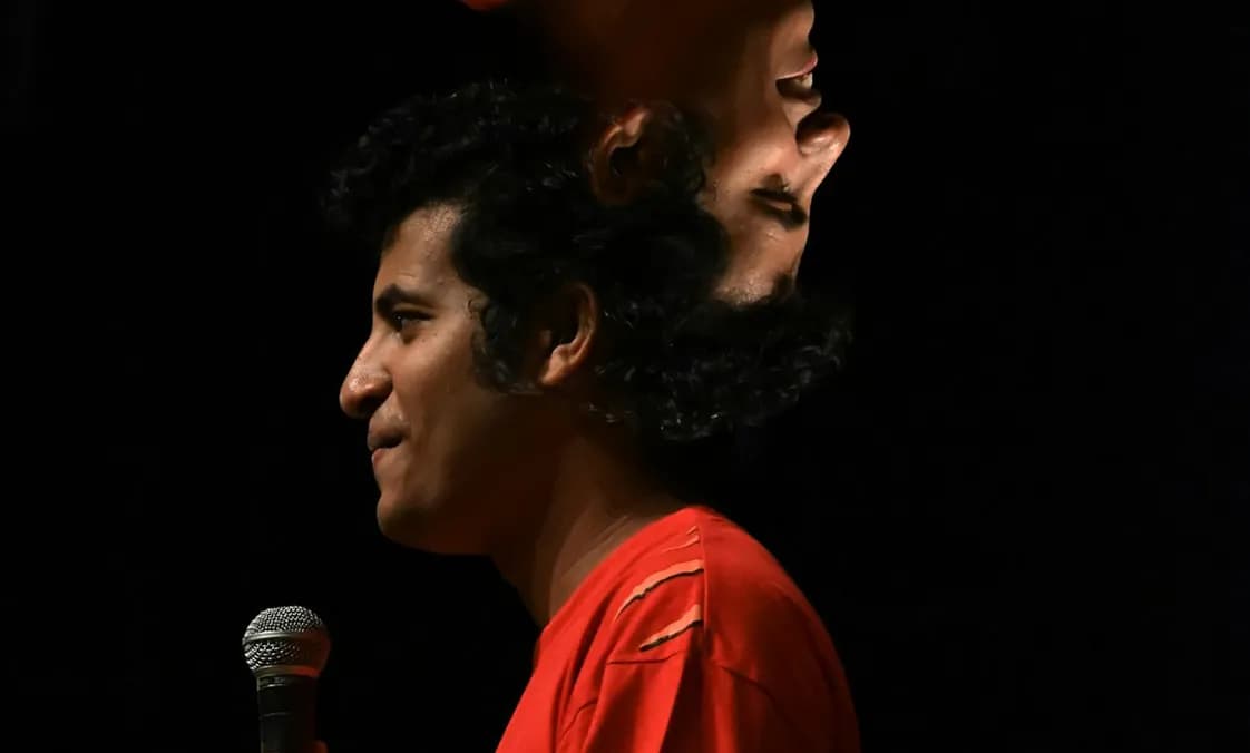 Viral Roasts with Diss Track Generator with Music