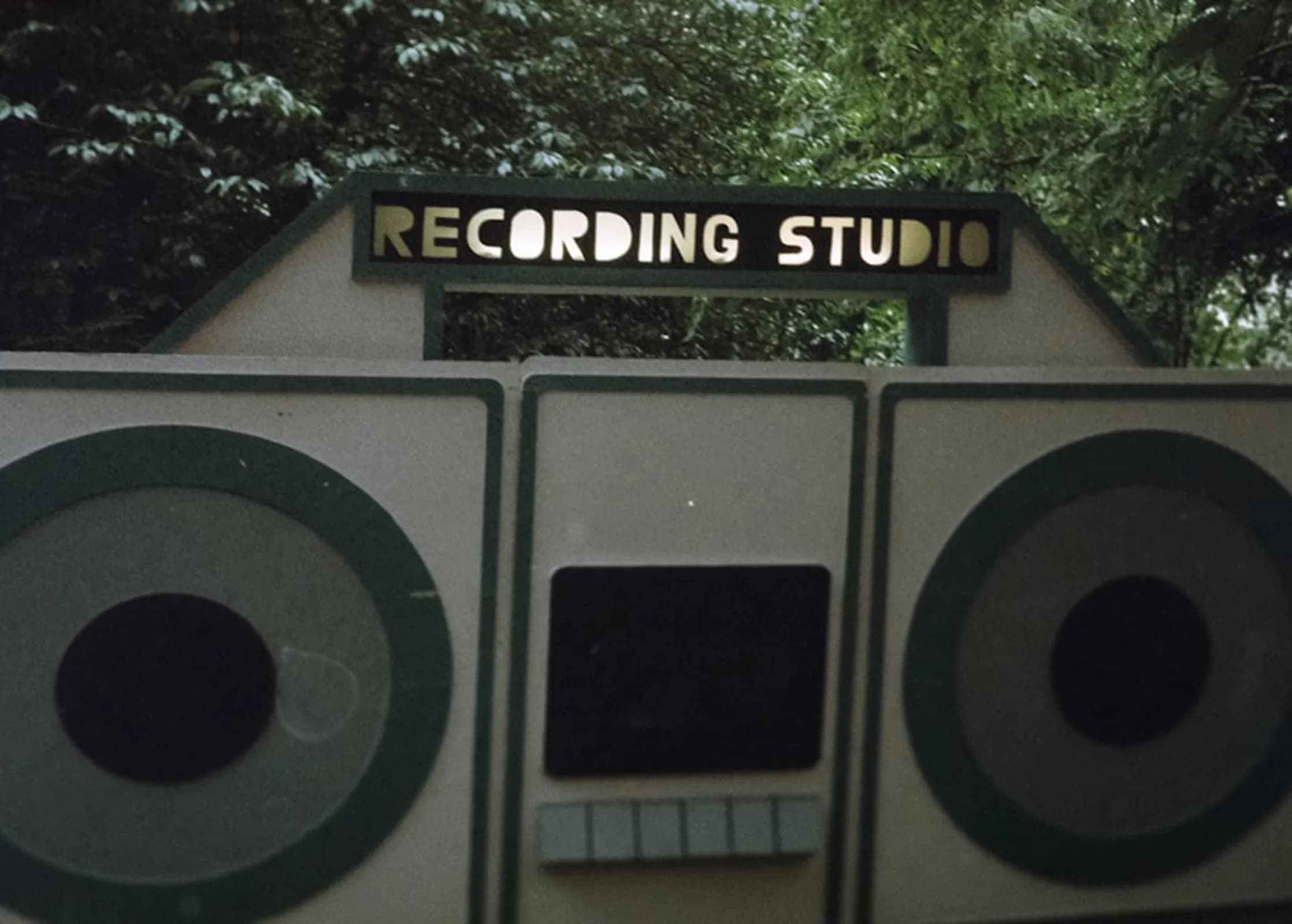 AI R&B Lyrics Generator Instant Draft Creation